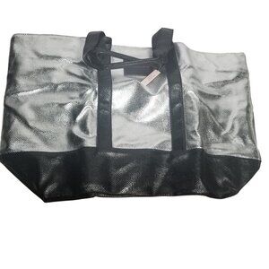 NWT Victoria's Secret 2017 Limited Edition Metallic Silver Black Weekender Tote